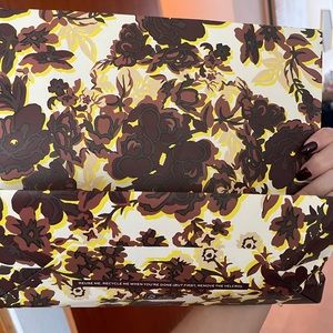 Tory Burch shopping bag